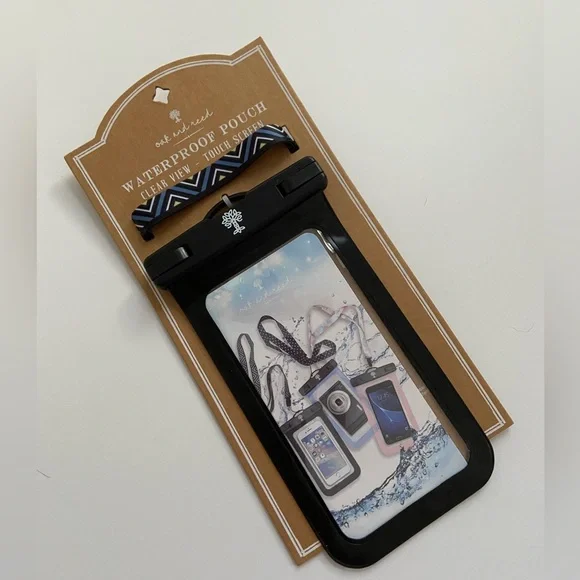 Oak and Reed Waterproof Crossbody Phone Pouch Bag, Crossbody Bag, Black Pouch - Picture 5 of 5
